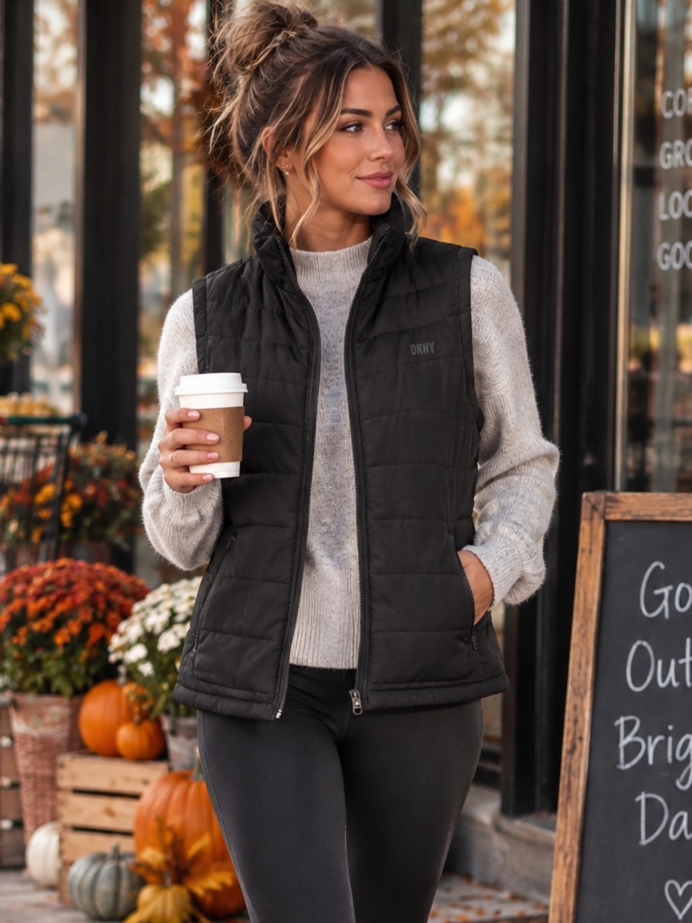 DKNY Sport Black Quilted Puffer Vest Women’s Medium Full Zip Lightweight